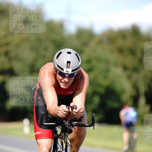 07.09.2025 - 19. Norderstedt Triathlon Michael Burmester http://msf.ph/oto/8835713 07.09.2025 13:55:02 Radfahren 984 meine-sportfotos.de