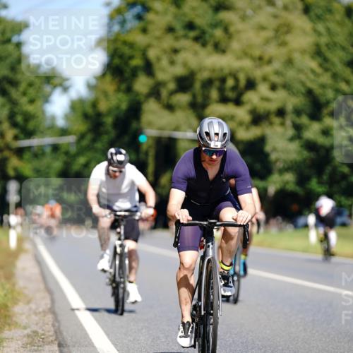 07.09.2025 - 19. Norderstedt Triathlon Michael Burmester http://msf.ph/oto/8835720 07.09.2025 12:35:37 Radfahren 173, 189, 700, 709, 1297 meine-sportfotos.de