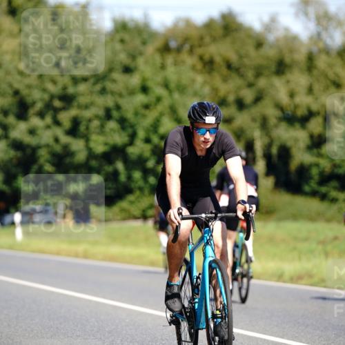 07.09.2025 - 19. Norderstedt Triathlon Michael Burmester http://msf.ph/oto/8835726 07.09.2025 12:35:39 Radfahren 173, 189, 700, 709 meine-sportfotos.de
