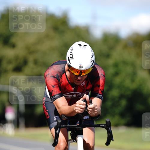 07.09.2025 - 19. Norderstedt Triathlon Michael Burmester http://msf.ph/oto/8835731 07.09.2025 13:55:22 Radfahren 960, 981 meine-sportfotos.de