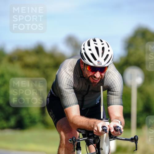 07.09.2025 - 19. Norderstedt Triathlon Michael Burmester http://msf.ph/oto/8835760 07.09.2025 12:35:53 Radfahren 283, 288, 786 meine-sportfotos.de