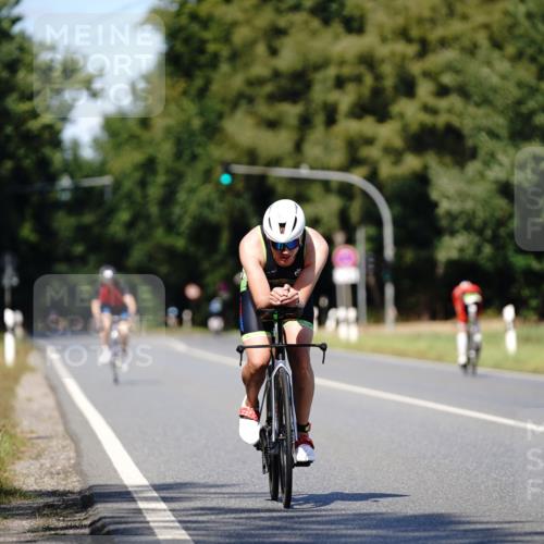 07.09.2025 - 19. Norderstedt Triathlon Michael Burmester http://msf.ph/oto/8835779 07.09.2025 13:56:02 Radfahren 993 meine-sportfotos.de