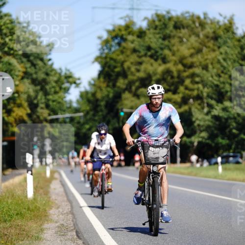 07.09.2025 - 19. Norderstedt Triathlon Michael Burmester http://msf.ph/oto/8835782 07.09.2025 12:36:25 Radfahren 174, 1261 meine-sportfotos.de