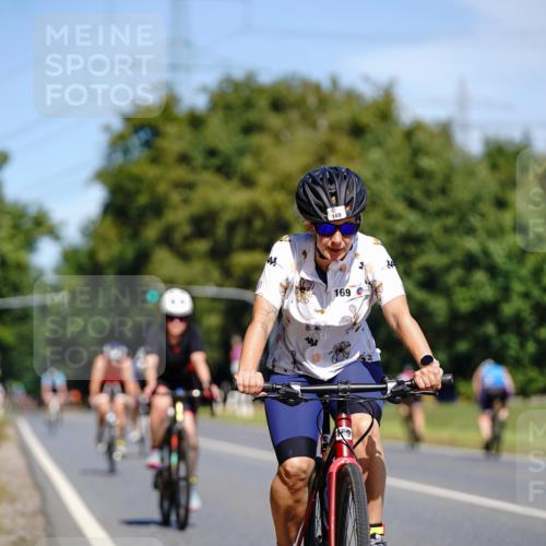 07.09.2025 - 19. Norderstedt Triathlon Michael Burmester http://msf.ph/oto/8835786 07.09.2025 12:36:28 Radfahren 169, 1261, 1338 meine-sportfotos.de