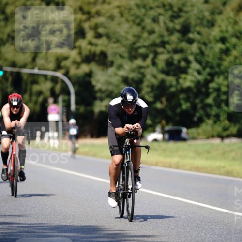 07.09.2025 - 19. Norderstedt Triathlon Michael Burmester http://msf.ph/oto/8835836 07.09.2025 13:57:20 Radfahren 994, 1027, 1036, 1457, 1469 meine-sportfotos.de