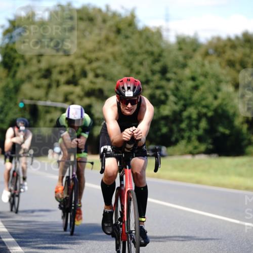 07.09.2025 - 19. Norderstedt Triathlon Michael Burmester http://msf.ph/oto/8835841 07.09.2025 13:57:22 Radfahren 994, 1027, 1036, 1457, 1469 meine-sportfotos.de