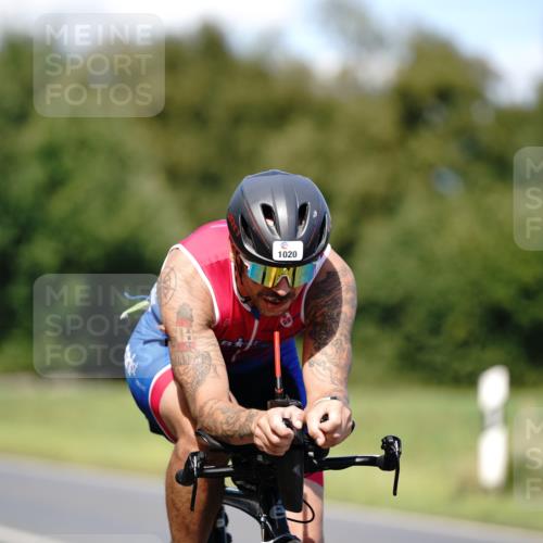 07.09.2025 - 19. Norderstedt Triathlon Michael Burmester http://msf.ph/oto/8835864 07.09.2025 13:57:33 Radfahren 1020 meine-sportfotos.de