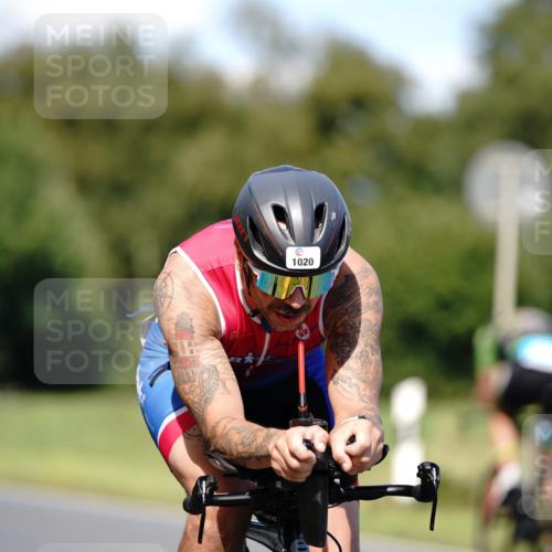 07.09.2025 - 19. Norderstedt Triathlon Michael Burmester http://msf.ph/oto/8835866 07.09.2025 13:57:34 Radfahren 1020 meine-sportfotos.de