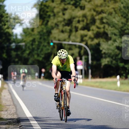 07.09.2025 - 19. Norderstedt Triathlon Michael Burmester http://msf.ph/oto/8835868 07.09.2025 13:57:37 Radfahren 1466 meine-sportfotos.de