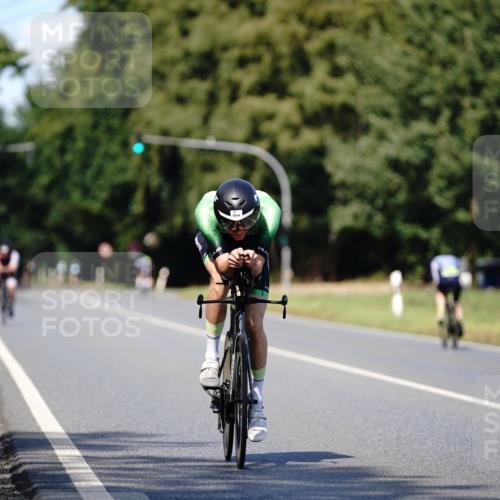 07.09.2025 - 19. Norderstedt Triathlon Michael Burmester http://msf.ph/oto/8835875 07.09.2025 13:57:42 Radfahren 1014, 1466 meine-sportfotos.de