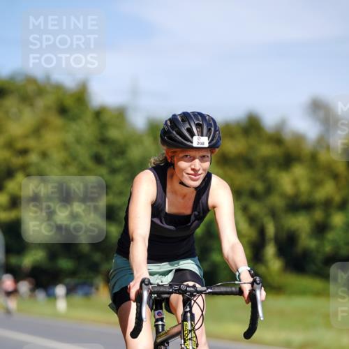 07.09.2025 - 19. Norderstedt Triathlon Michael Burmester http://msf.ph/oto/8835887 07.09.2025 12:37:46 Radfahren 208, 1292 meine-sportfotos.de