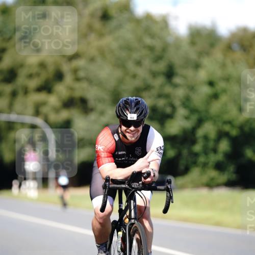 07.09.2025 - 19. Norderstedt Triathlon Michael Burmester http://msf.ph/oto/8835888 07.09.2025 13:57:50 Radfahren 968 meine-sportfotos.de