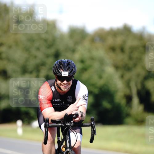 07.09.2025 - 19. Norderstedt Triathlon Michael Burmester http://msf.ph/oto/8835894 07.09.2025 13:57:50 Radfahren 968 meine-sportfotos.de
