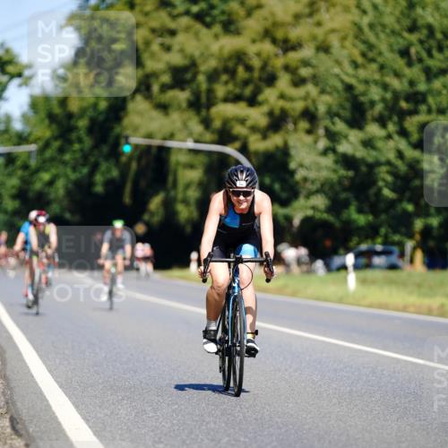 07.09.2025 - 19. Norderstedt Triathlon Michael Burmester http://msf.ph/oto/8835900 07.09.2025 12:37:56 Radfahren 274 meine-sportfotos.de