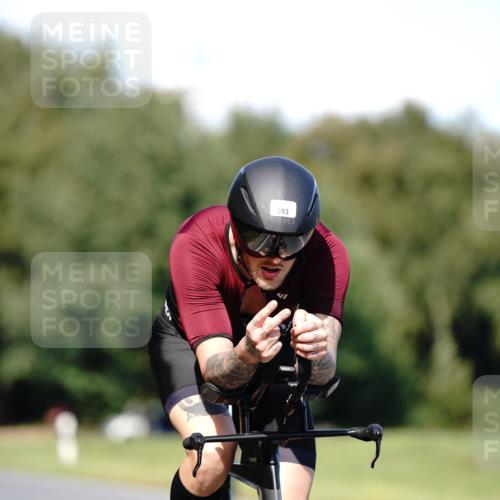 07.09.2025 - 19. Norderstedt Triathlon Michael Burmester http://msf.ph/oto/8835910 07.09.2025 13:57:55 Radfahren 393, 964, 1010 meine-sportfotos.de