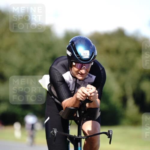 07.09.2025 - 19. Norderstedt Triathlon Michael Burmester http://msf.ph/oto/8835918 07.09.2025 13:57:56 Radfahren 393, 964, 1010 meine-sportfotos.de