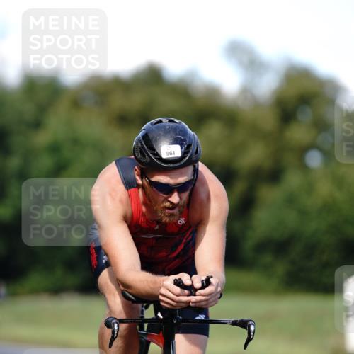 07.09.2025 - 19. Norderstedt Triathlon Michael Burmester http://msf.ph/oto/8835948 07.09.2025 13:58:15 Radfahren 961 meine-sportfotos.de