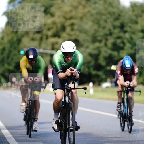 07.09.2025 - 19. Norderstedt Triathlon Michael Burmester http://msf.ph/oto/8835967 07.09.2025 13:58:29 Radfahren 872, 959, 970, 1013, 1015, 1031 meine-sportfotos.de