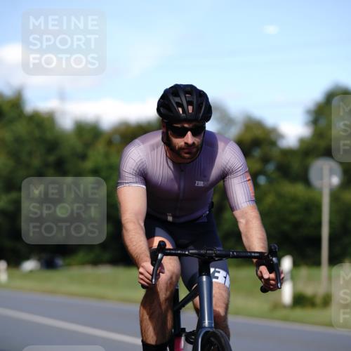 07.09.2025 - 19. Norderstedt Triathlon Michael Burmester http://msf.ph/oto/8835976 07.09.2025 13:58:31 Radfahren 872, 959, 1013, 1015, 1031 meine-sportfotos.de