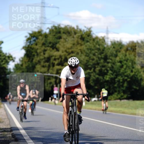 07.09.2025 - 19. Norderstedt Triathlon Michael Burmester http://msf.ph/oto/8835994 07.09.2025 13:58:43 Radfahren 363, 969, 1006, 1431 meine-sportfotos.de