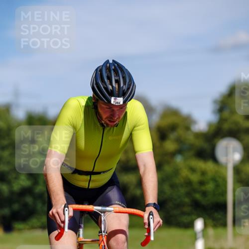 07.09.2025 - 19. Norderstedt Triathlon Michael Burmester http://msf.ph/oto/8836002 07.09.2025 12:38:47 Radfahren 754, 1384 meine-sportfotos.de