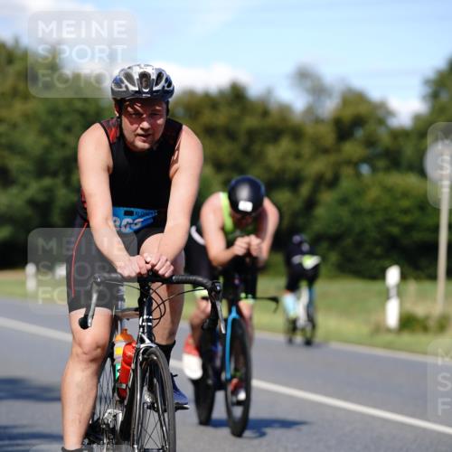 07.09.2025 - 19. Norderstedt Triathlon Michael Burmester http://msf.ph/oto/8836004 07.09.2025 13:58:46 Radfahren 363, 1006, 1431 meine-sportfotos.de