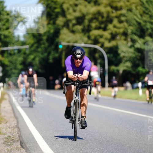 07.09.2025 - 19. Norderstedt Triathlon Michael Burmester http://msf.ph/oto/8836027 07.09.2025 12:39:02 Radfahren 1283 meine-sportfotos.de