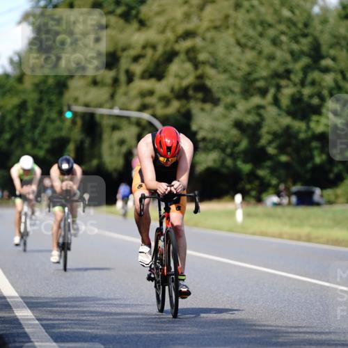07.09.2025 - 19. Norderstedt Triathlon Michael Burmester http://msf.ph/oto/8836045 07.09.2025 13:59:38 Radfahren 991, 999, 1003, 1007 meine-sportfotos.de