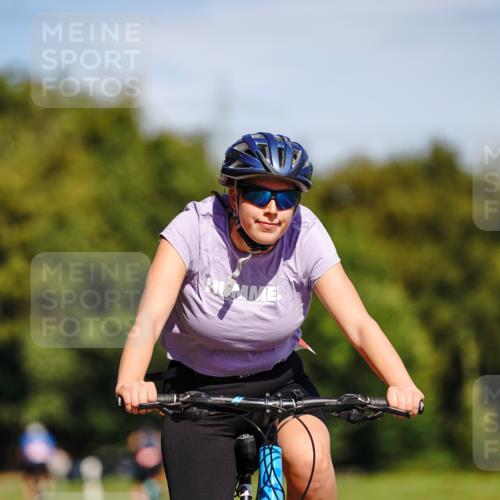 07.09.2025 - 19. Norderstedt Triathlon Michael Burmester http://msf.ph/oto/8836046 07.09.2025 12:39:11 Radfahren 1382 meine-sportfotos.de