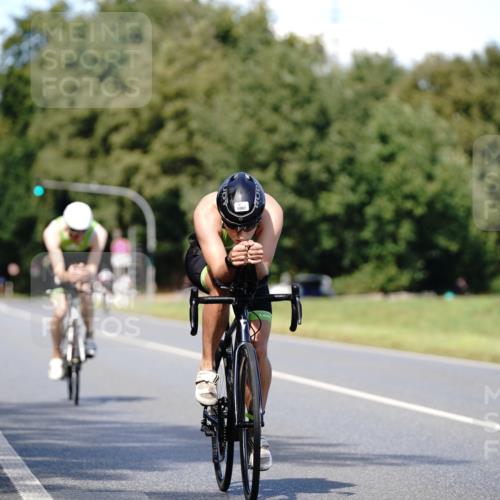 07.09.2025 - 19. Norderstedt Triathlon Michael Burmester http://msf.ph/oto/8836053 07.09.2025 13:59:40 Radfahren 991, 999, 1003, 1007 meine-sportfotos.de
