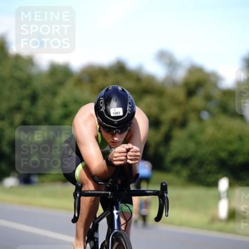 07.09.2025 - 19. Norderstedt Triathlon Michael Burmester http://msf.ph/oto/8836055 07.09.2025 13:59:41 Radfahren 999, 1003, 1007 meine-sportfotos.de
