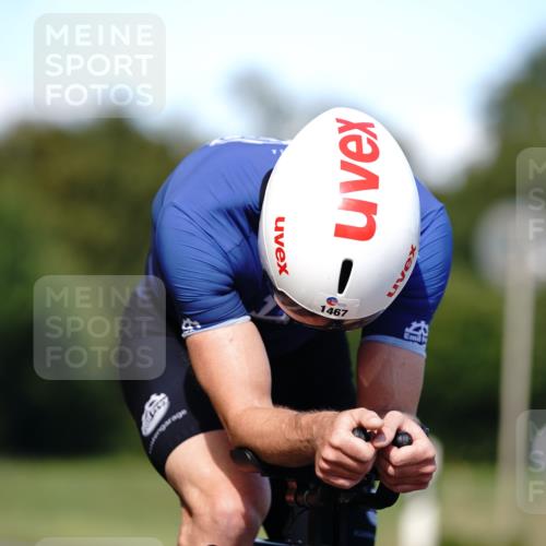 07.09.2025 - 19. Norderstedt Triathlon Michael Burmester http://msf.ph/oto/8836064 07.09.2025 13:59:53 Radfahren 1467 meine-sportfotos.de