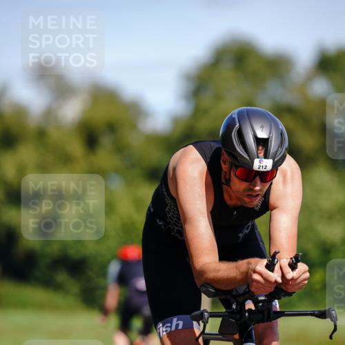 07.09.2025 - 19. Norderstedt Triathlon Michael Burmester http://msf.ph/oto/8836065 07.09.2025 12:39:27 Radfahren 212 meine-sportfotos.de