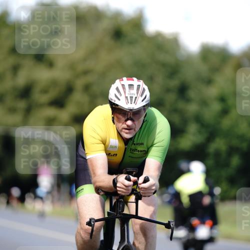 07.09.2025 - 19. Norderstedt Triathlon Michael Burmester http://msf.ph/oto/8836077 07.09.2025 14:00:20 Radfahren 1029 meine-sportfotos.de