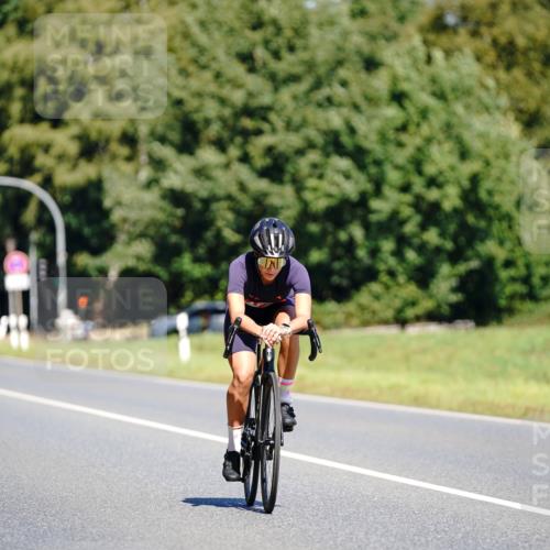 07.09.2025 - 19. Norderstedt Triathlon Michael Burmester http://msf.ph/oto/8836081 07.09.2025 12:40:16 Radfahren 1256 meine-sportfotos.de