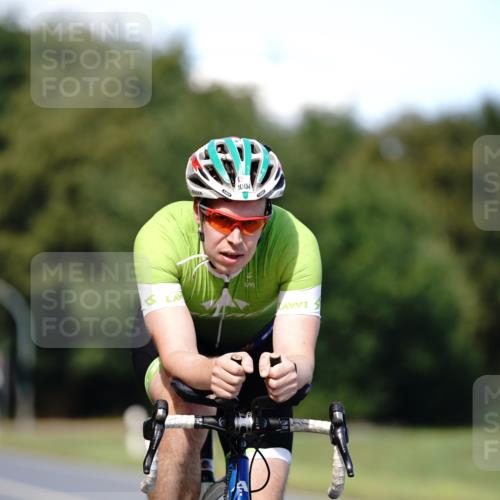 07.09.2025 - 19. Norderstedt Triathlon Michael Burmester http://msf.ph/oto/8836097 07.09.2025 14:00:37 Radfahren 1004 meine-sportfotos.de