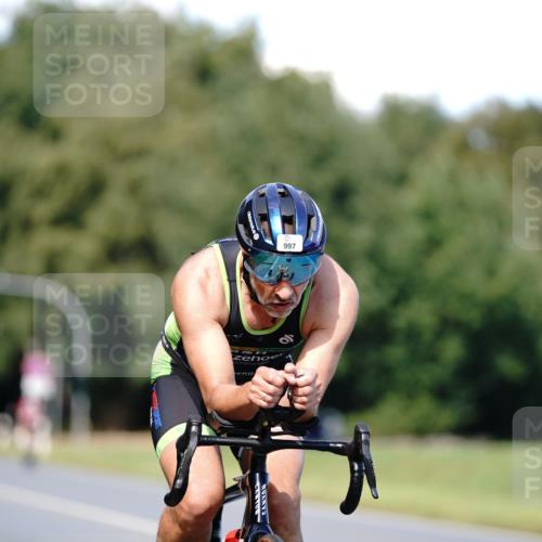 07.09.2025 - 19. Norderstedt Triathlon Michael Burmester http://msf.ph/oto/8836103 07.09.2025 14:00:41 Radfahren 997 meine-sportfotos.de