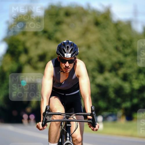 07.09.2025 - 19. Norderstedt Triathlon Michael Burmester http://msf.ph/oto/8836104 07.09.2025 12:40:34 Radfahren 847 meine-sportfotos.de