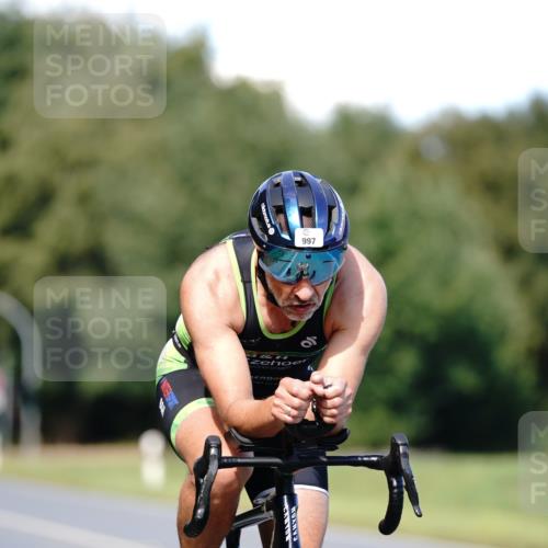07.09.2025 - 19. Norderstedt Triathlon Michael Burmester http://msf.ph/oto/8836105 07.09.2025 14:00:42 Radfahren 997 meine-sportfotos.de