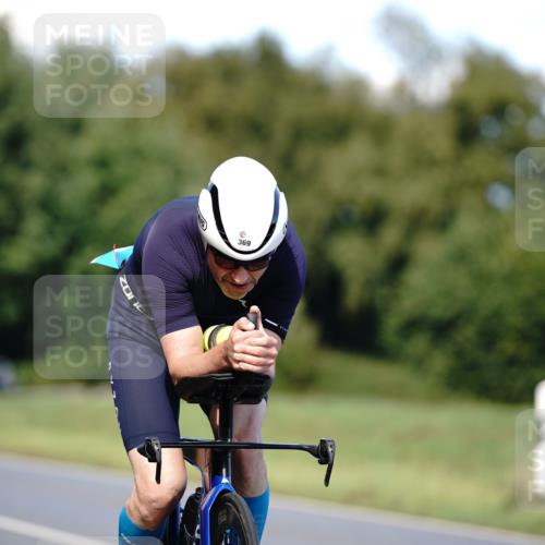 07.09.2025 - 19. Norderstedt Triathlon Michael Burmester http://msf.ph/oto/8836108 07.09.2025 14:00:47 Radfahren 369 meine-sportfotos.de