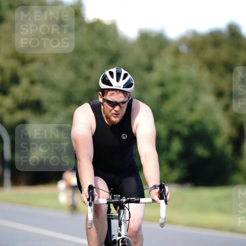 07.09.2025 - 19. Norderstedt Triathlon Michael Burmester http://msf.ph/oto/8836129 07.09.2025 14:01:11 Radfahren 1416 meine-sportfotos.de