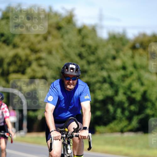 07.09.2025 - 19. Norderstedt Triathlon Michael Burmester http://msf.ph/oto/8836132 07.09.2025 12:41:00 Radfahren 197, 1263 meine-sportfotos.de