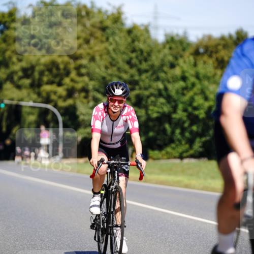 07.09.2025 - 19. Norderstedt Triathlon Michael Burmester http://msf.ph/oto/8836138 07.09.2025 12:41:01 Radfahren 197, 1263 meine-sportfotos.de