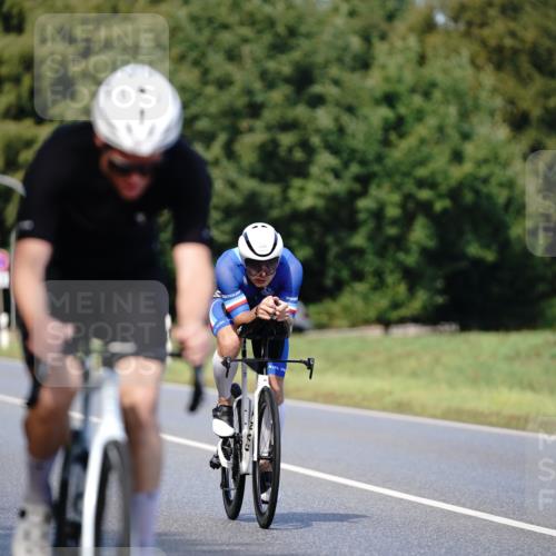 07.09.2025 - 19. Norderstedt Triathlon Michael Burmester http://msf.ph/oto/8836139 07.09.2025 14:01:17 Radfahren 1025, 1041 meine-sportfotos.de