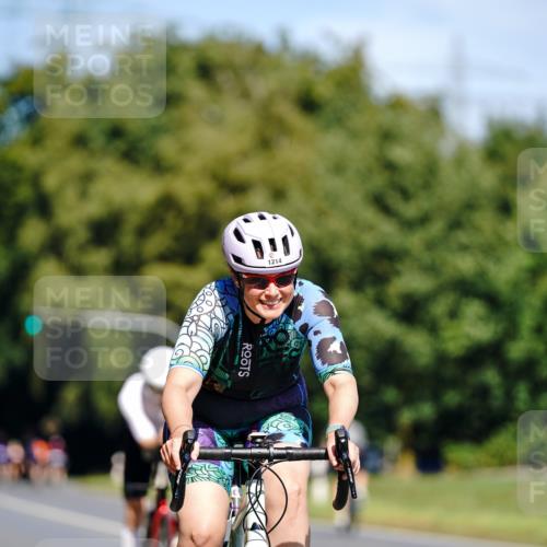 07.09.2025 - 19. Norderstedt Triathlon Michael Burmester http://msf.ph/oto/8836159 07.09.2025 12:41:37 Radfahren 1214, 1366 meine-sportfotos.de