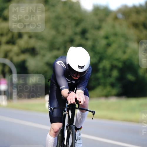 07.09.2025 - 19. Norderstedt Triathlon Michael Burmester http://msf.ph/oto/8836165 07.09.2025 14:01:39 Radfahren 1468 meine-sportfotos.de