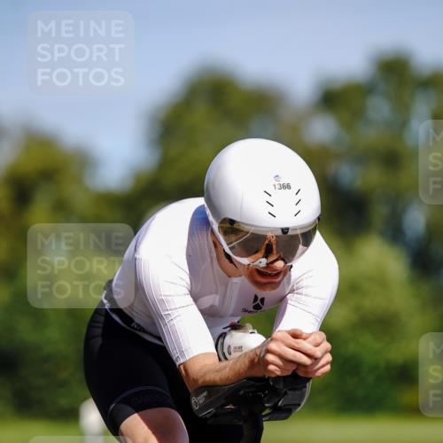 07.09.2025 - 19. Norderstedt Triathlon Michael Burmester http://msf.ph/oto/8836168 07.09.2025 12:41:39 Radfahren 1214, 1366 meine-sportfotos.de