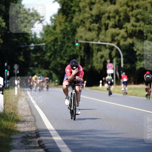 07.09.2025 - 19. Norderstedt Triathlon Michael Burmester http://msf.ph/oto/8836171 07.09.2025 14:01:55 Radfahren 1019 meine-sportfotos.de