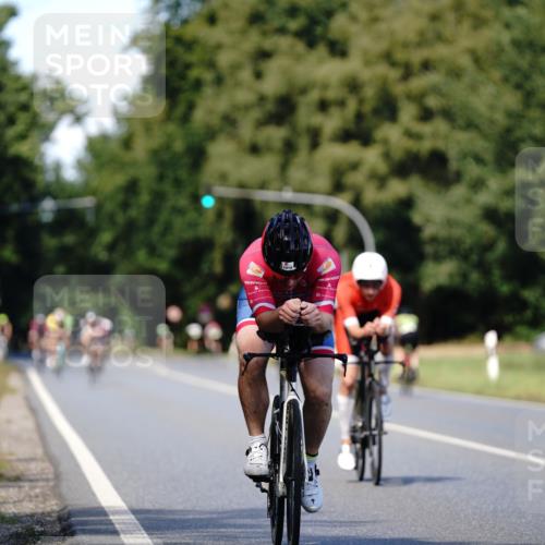 07.09.2025 - 19. Norderstedt Triathlon Michael Burmester http://msf.ph/oto/8836173 07.09.2025 14:01:57 Radfahren 975, 1019 meine-sportfotos.de