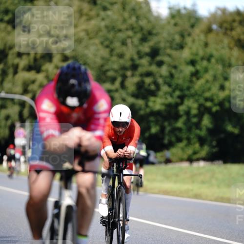 07.09.2025 - 19. Norderstedt Triathlon Michael Burmester http://msf.ph/oto/8836179 07.09.2025 14:01:58 Radfahren 975, 1019 meine-sportfotos.de